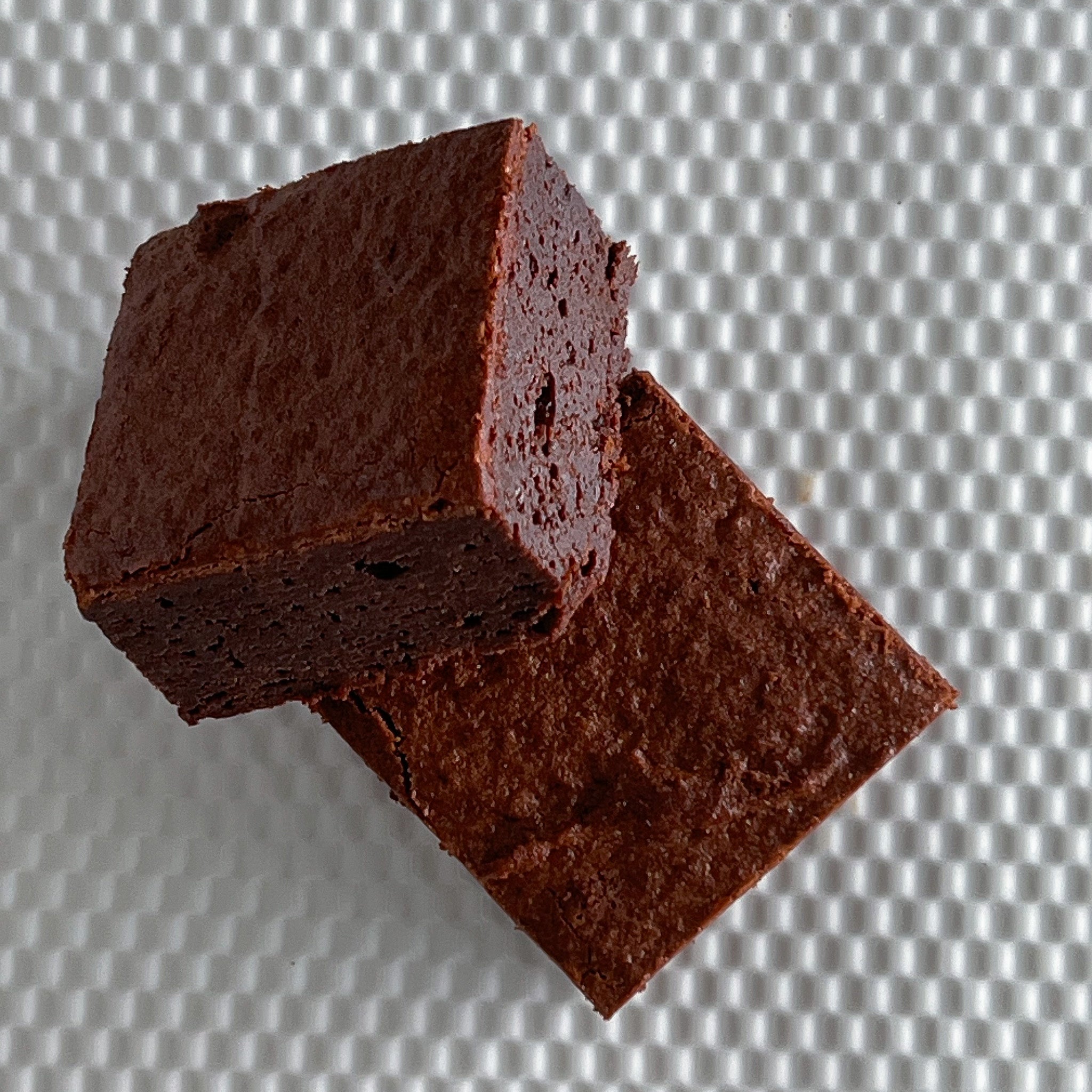 Deep Dark Chocolate Brownie - La Bouche